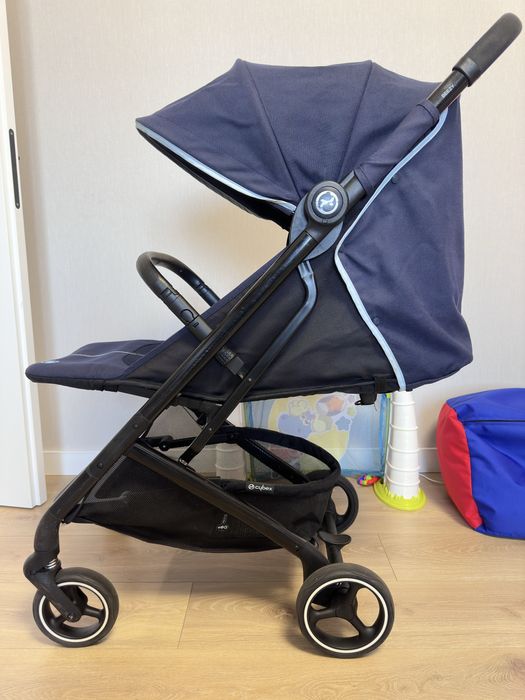 Прогулянковий візок Cybex Beezy