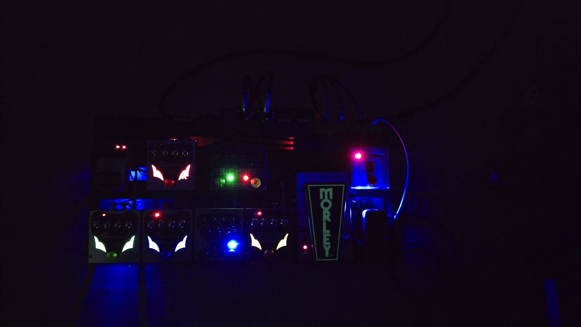 Pedalboard do basu, Taurus, Morley, Korg, Electro Harmonix
