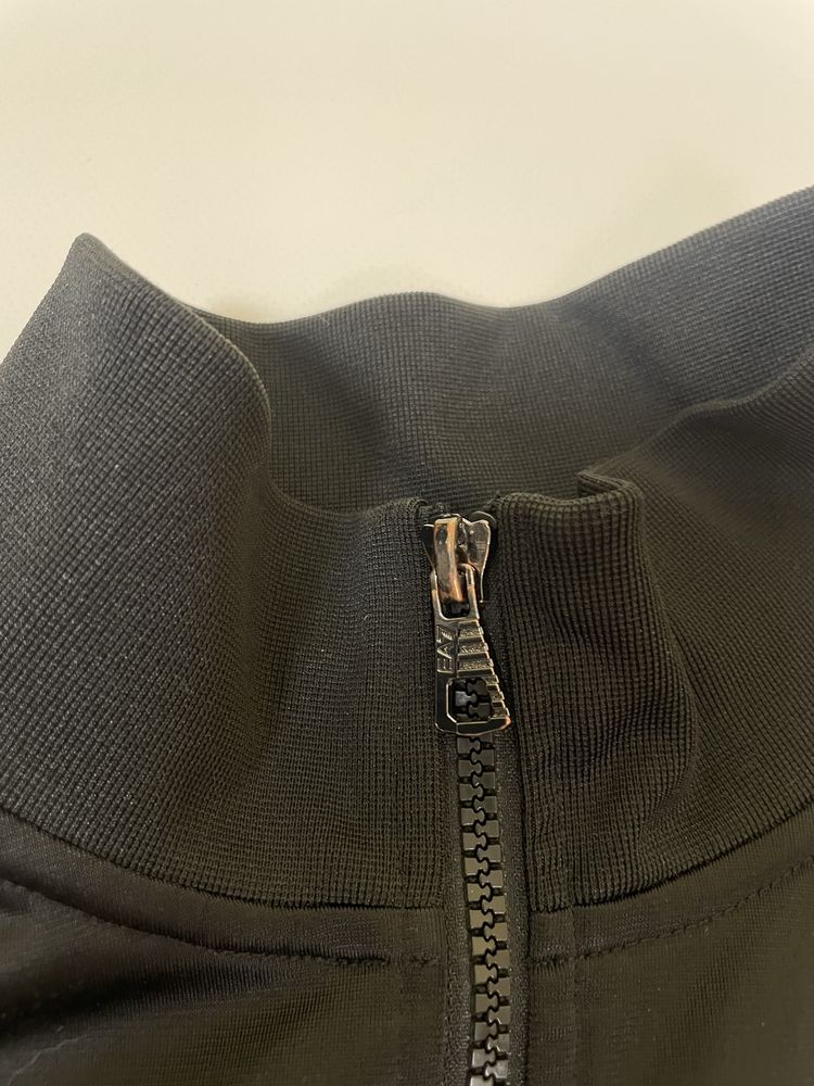 Спортивний костюм EA7 Emporio Armani