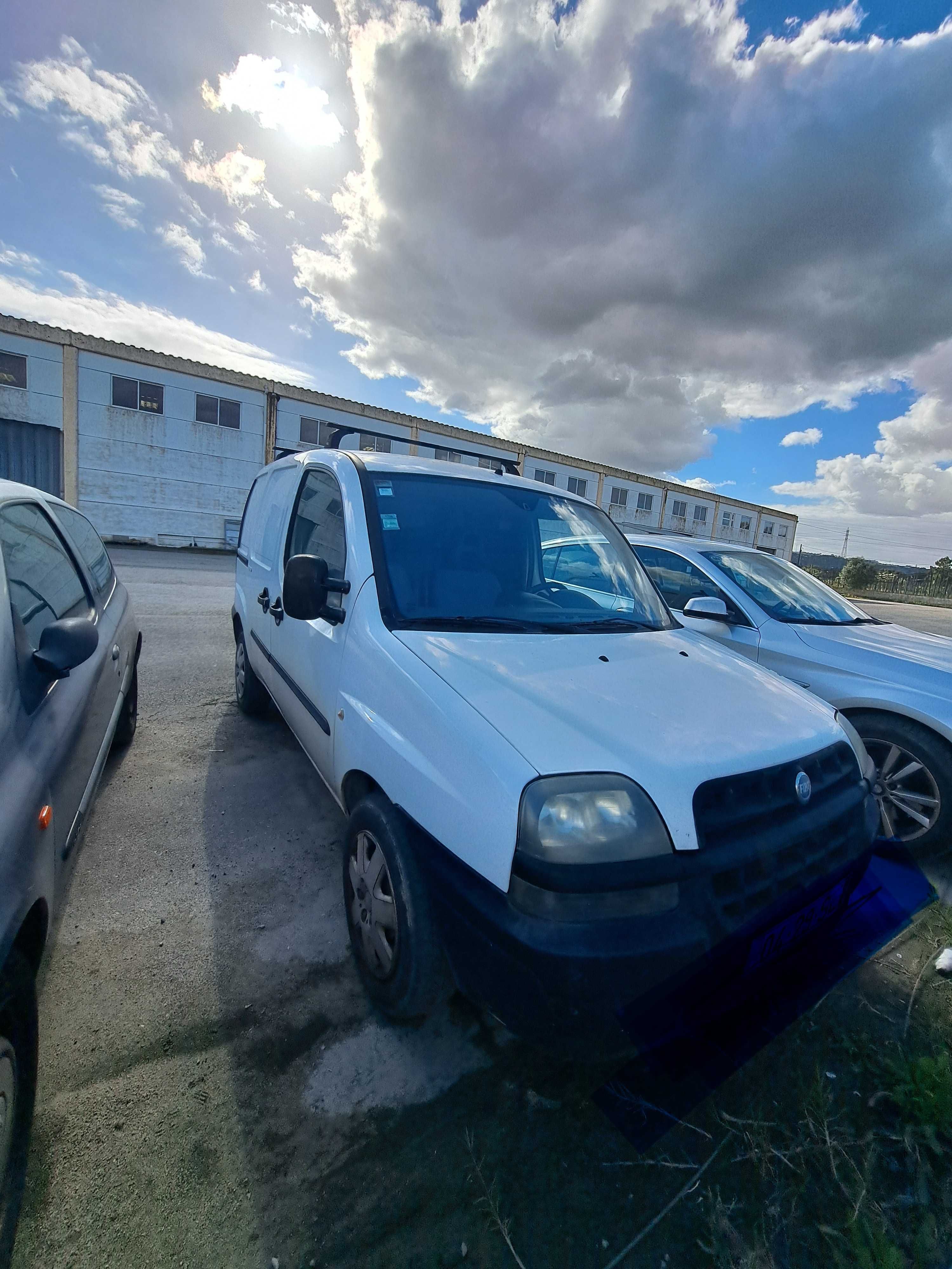 Vendo fiat doblo 1.9D c/avaria na bomba de oleo