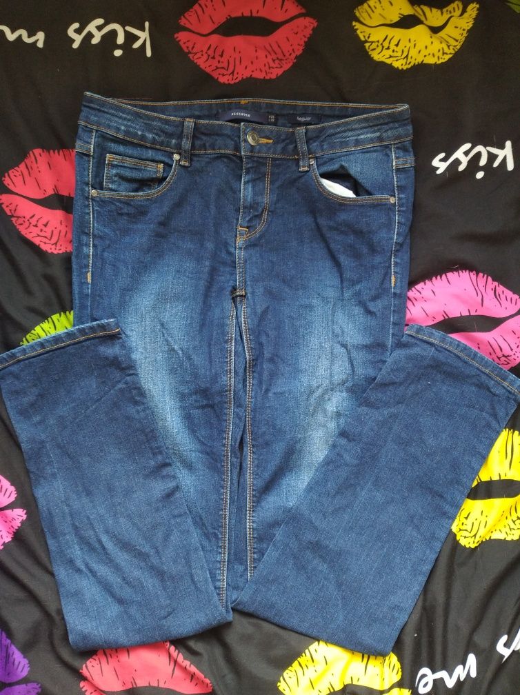 jeansy regular Reserved