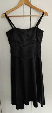 Czarna sukienka bankietowa r36