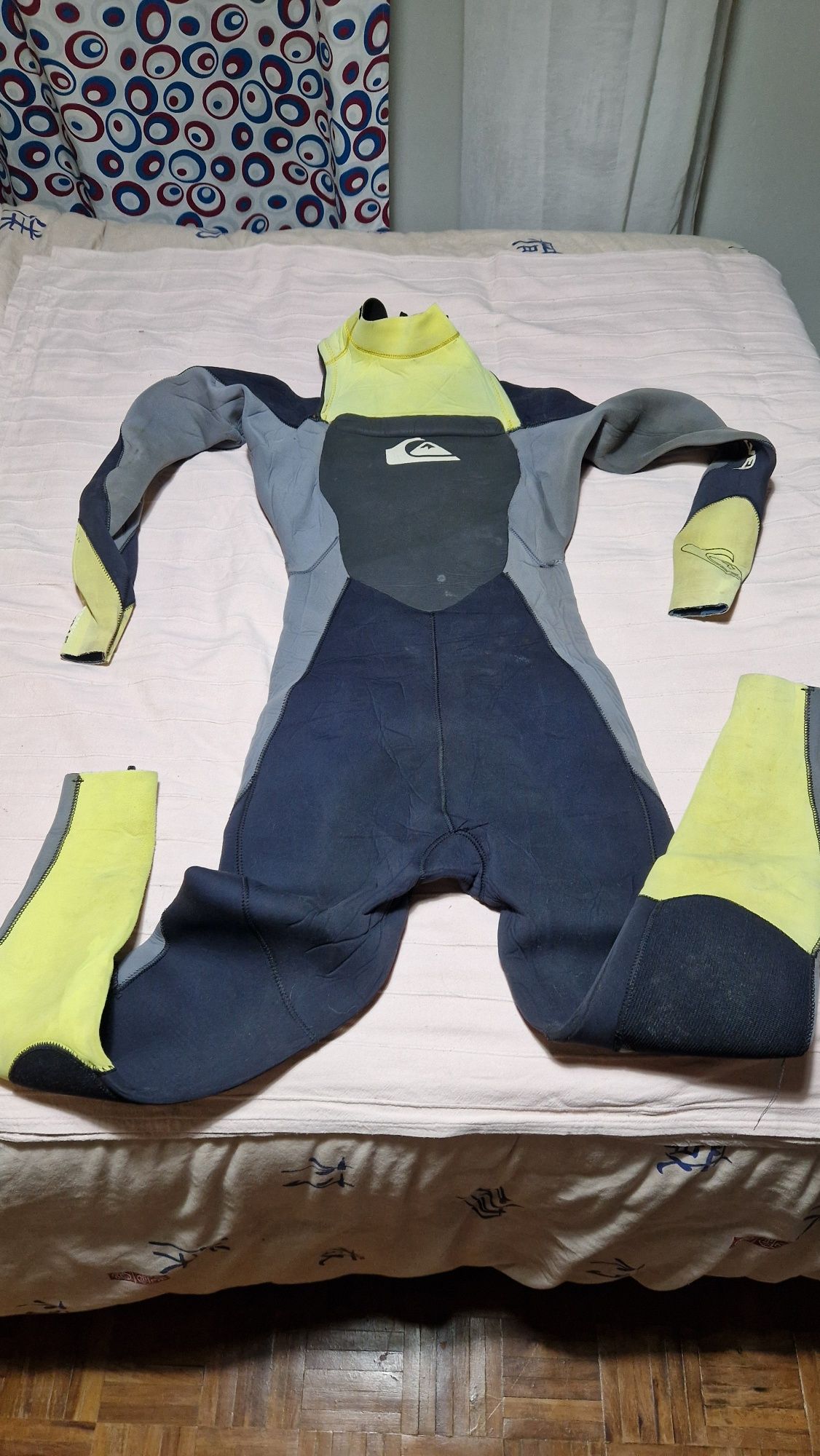Fatos  surf quicksilver e billabong