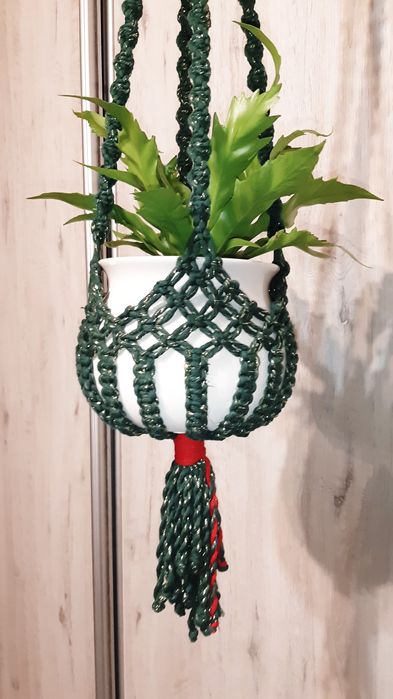 Makrama - wiszący kwietnik  dł. 81 cm