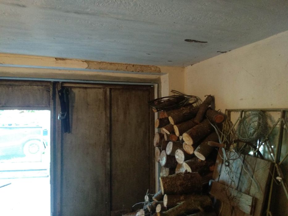 Будинок з земельною ділянкою 7 соток