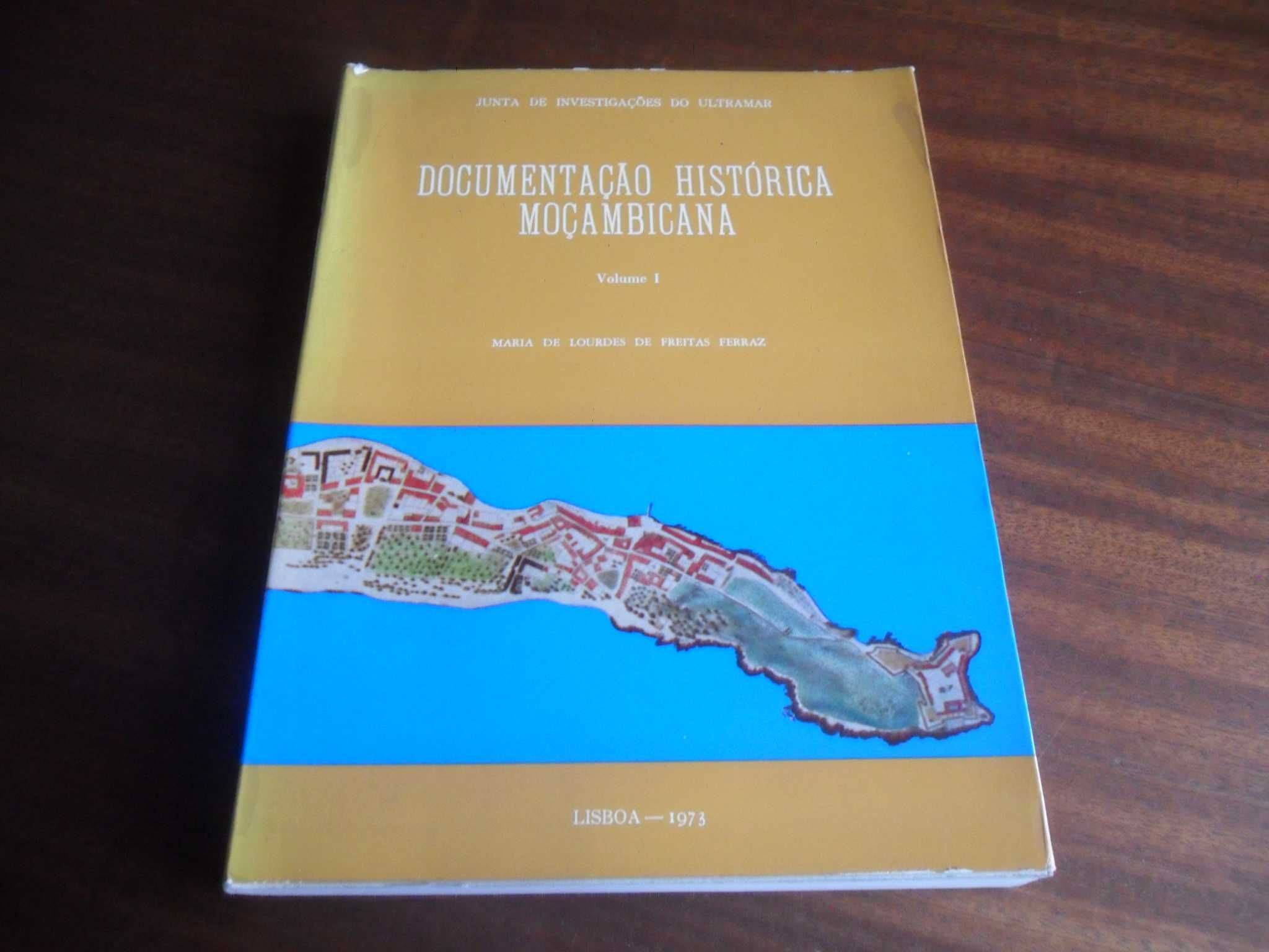 "Documentação Histórica Moçambicana" de Maria Lourdes Freitas Ferraz