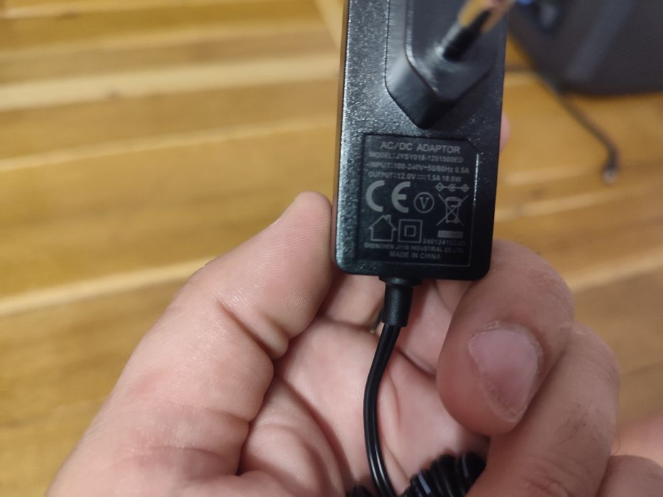 Блок живлення 12v 1.5A