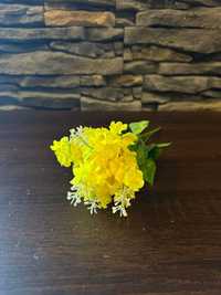 Bukiet sztucznych kwiatów żółte 33 cm 5 gałązek 48tknkw