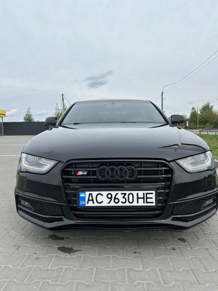 Продам Audi a4 S Plus