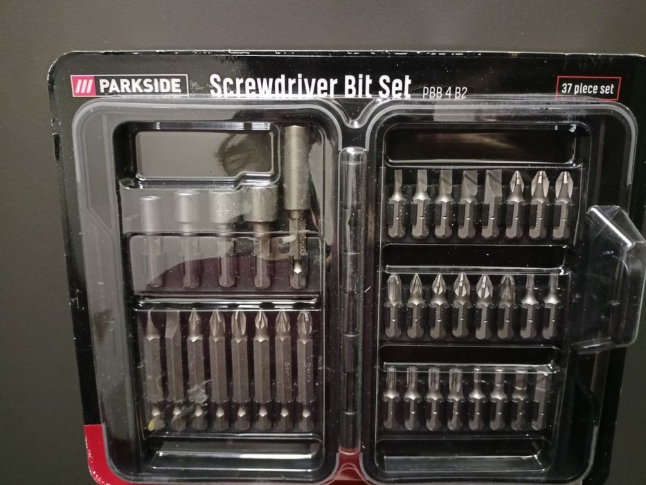 Zestaw bitów parkside 37el bity walizka
