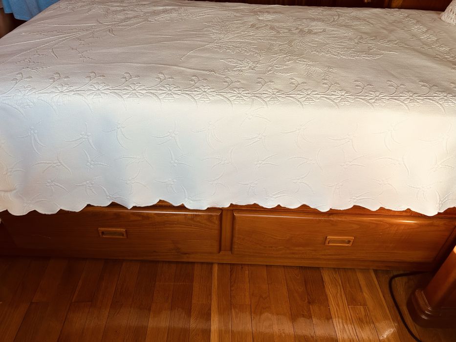 Quarto Madeira Cerejeira