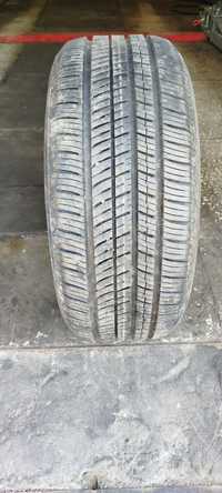 Продам одно колесо летнее Yokohama 235/50 R18