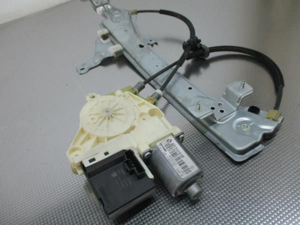 Elevador vidros trás esquerdo RENAULT Megane III (BZ0_)