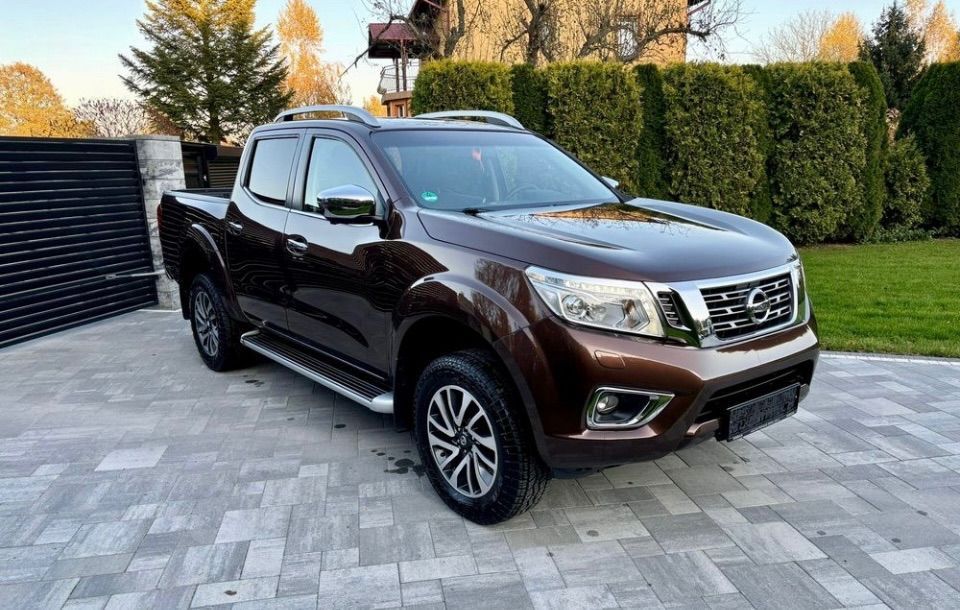 Nissan Navara Bezwypadek Oryginał lakier Zadbany