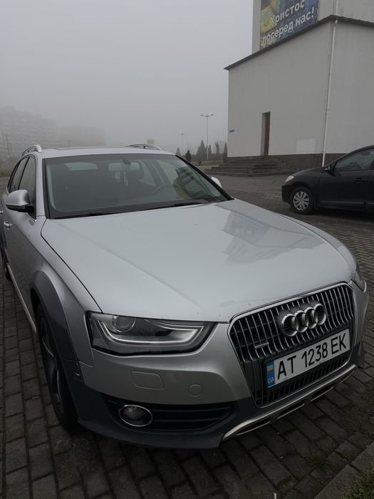 Продаємо своє авто, можливий не значний торг.