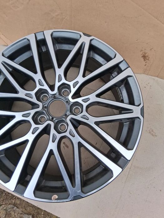 Felga oryginał KIA Proceed GT 18X7,5J ET 55 5X114.3 nr. 52910-J7CA0