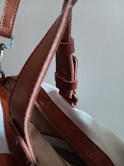 Mala Vintage com Alça Curta e Comprida