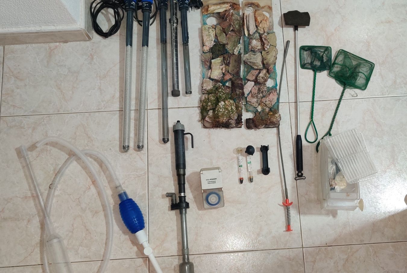 Aquário 240L + Equipamento