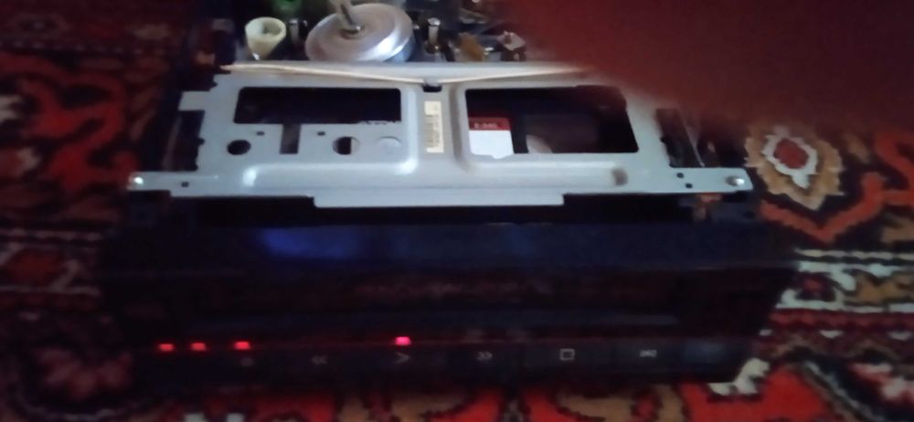 odtwarzacz /magnetowid OTAKE VP-245 z pilotem