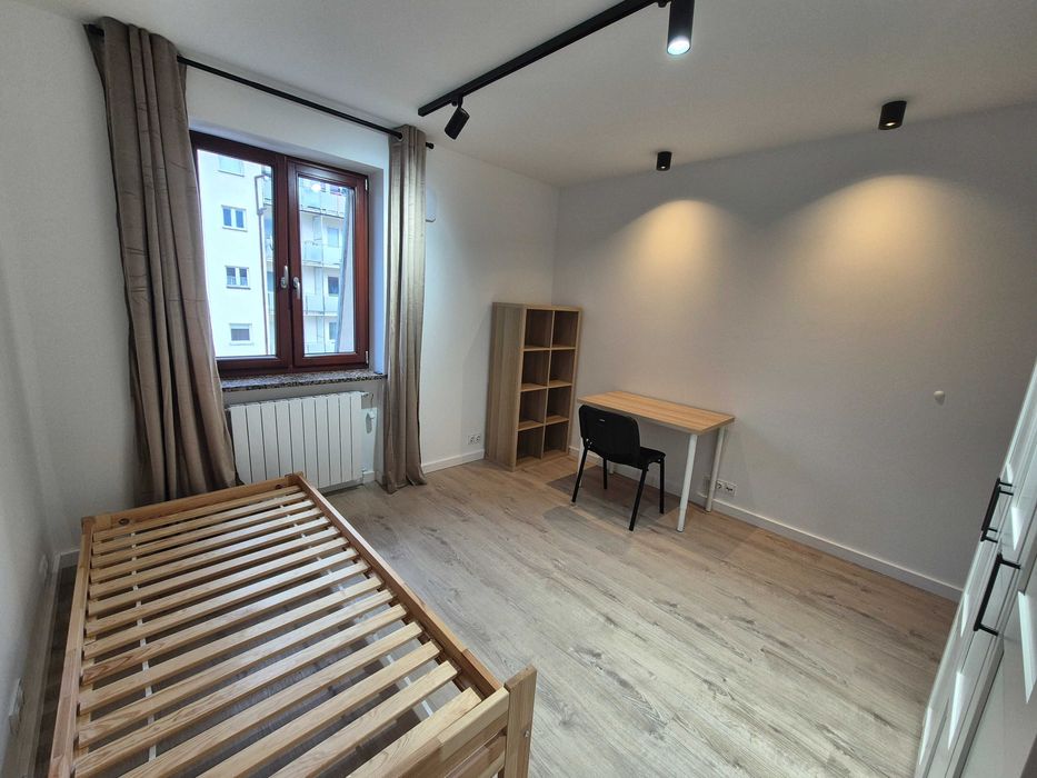 Pokój 1 os. 14 m2 Ursynów/Kabaty, Pod Strzechą 5