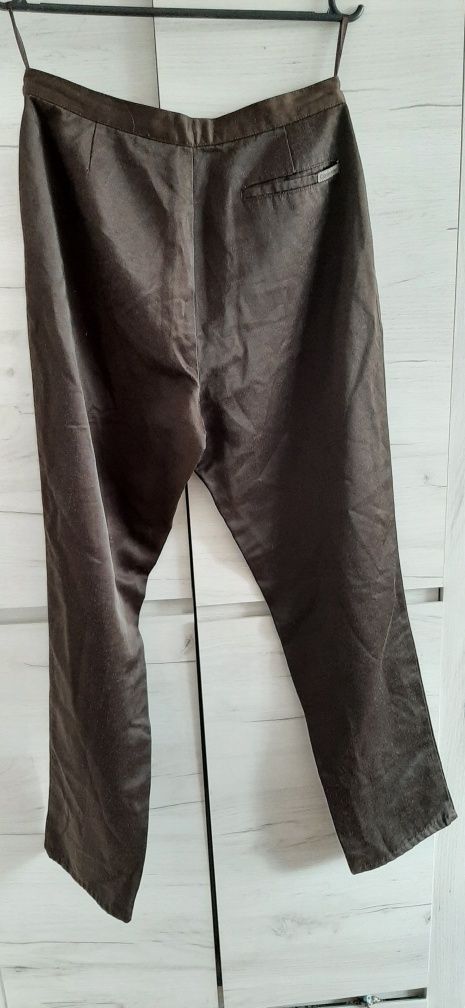 Spodnie vintage Calvin Klein, rozmiar 38