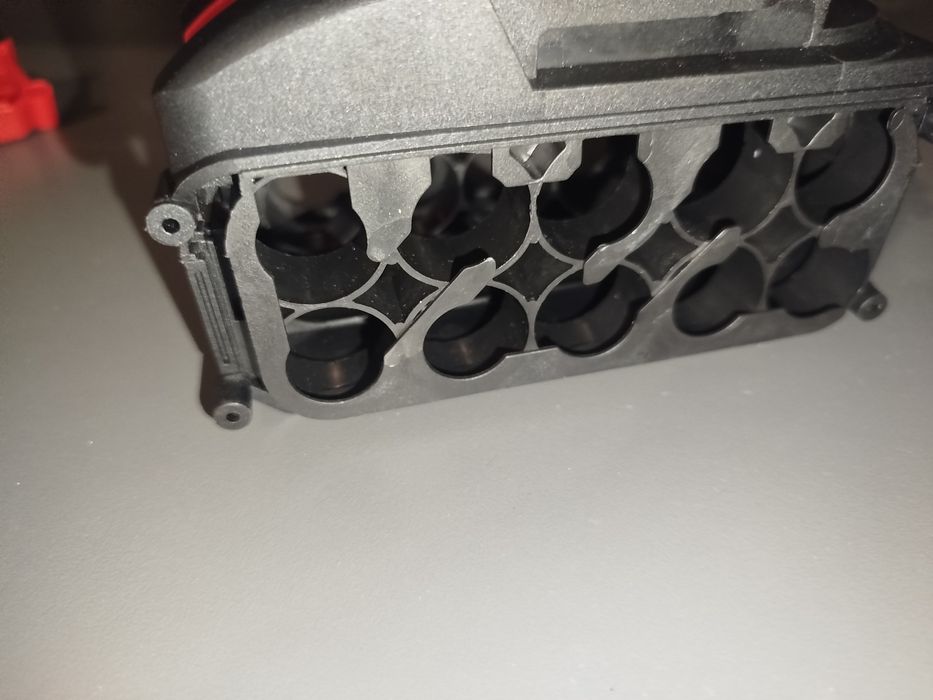 Корпус акумулятора Makita