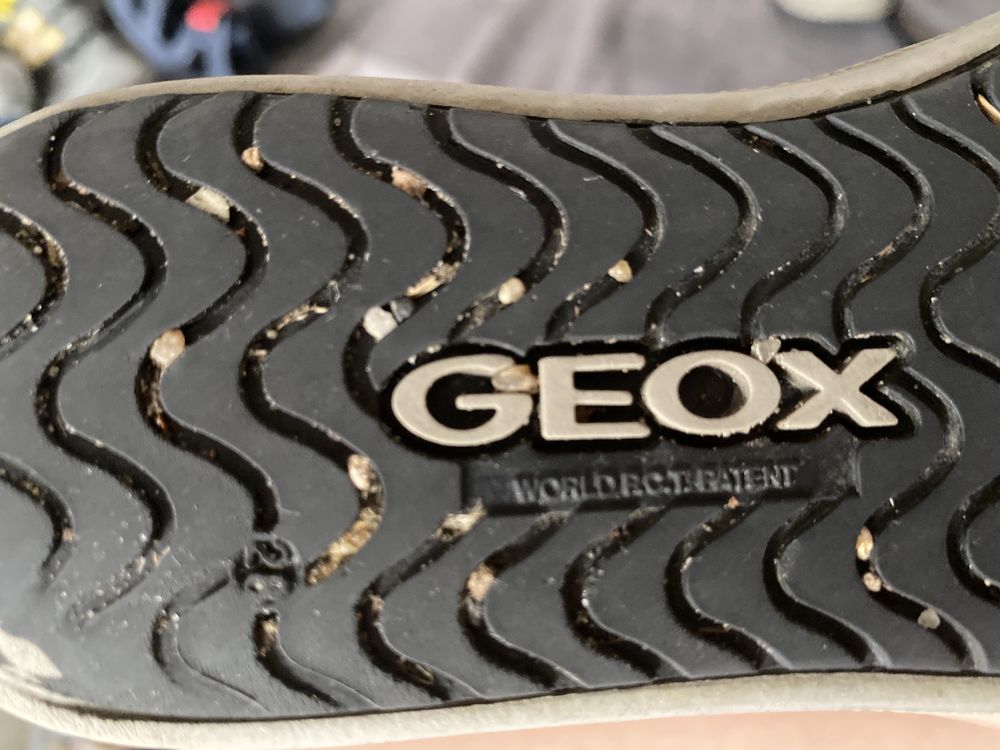 buty Geox rozm. 28