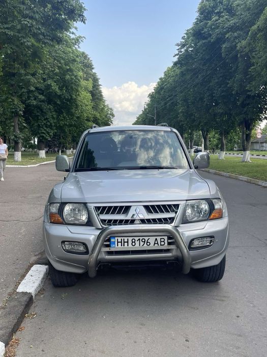 Продам паджеро 3