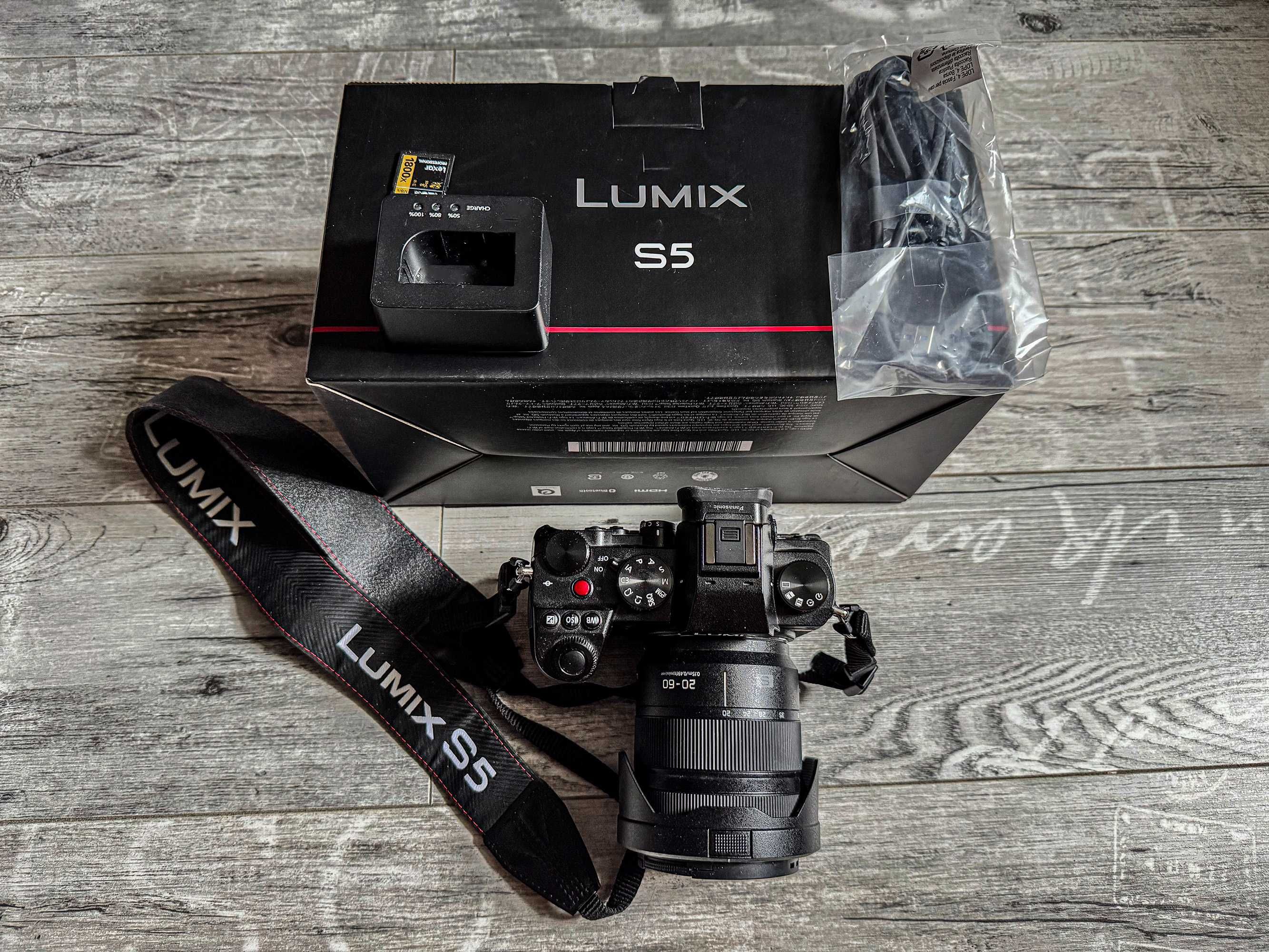 Panasonic Lumix S5 Idealny + Obiektyw + 128GB Lexar Perfomance