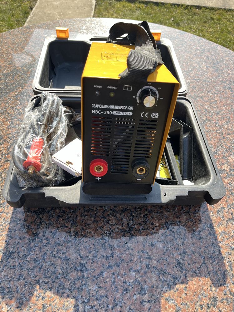 Сварочный инвертор Kaiser MMA-300 Home Line