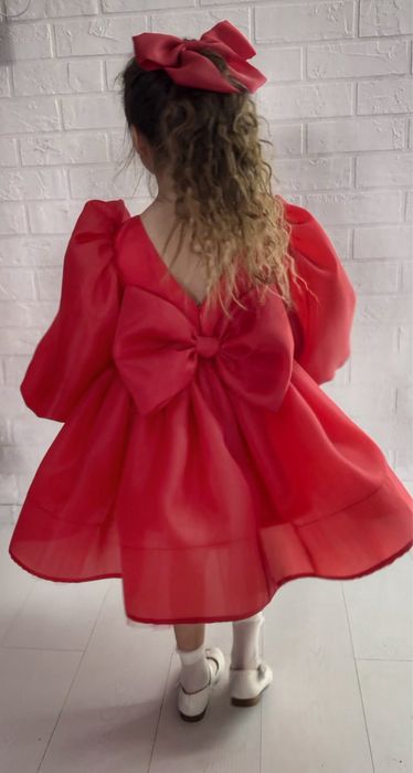 Випускна сукня 5-7 років червона, святкове плаття для дівчинки