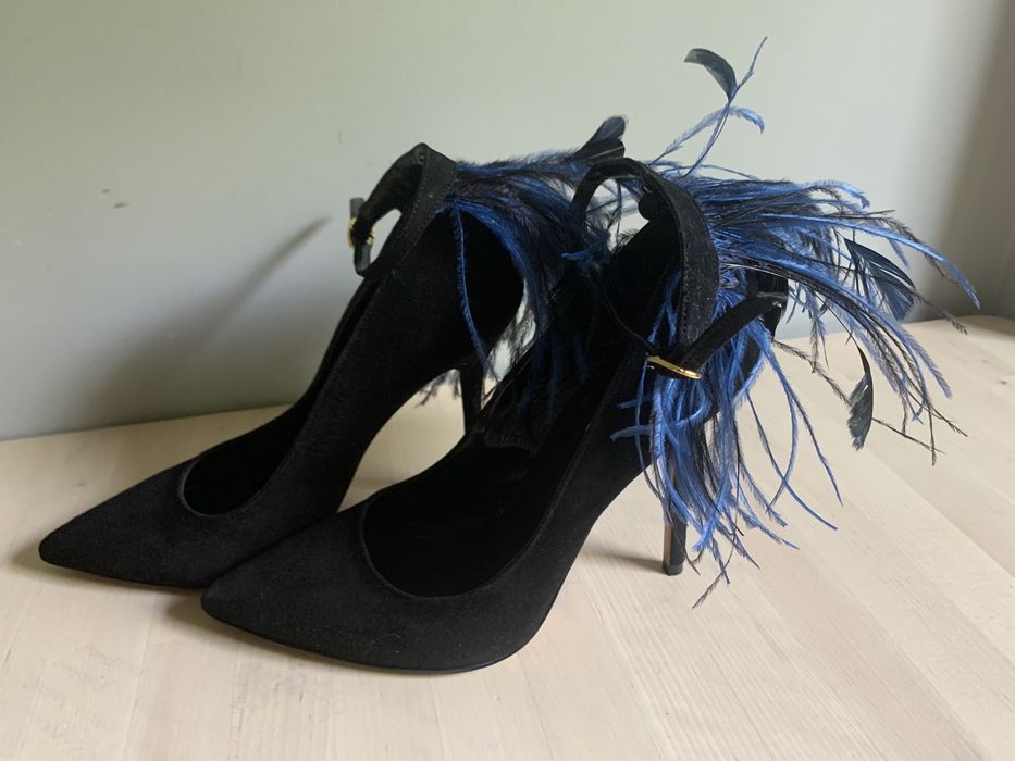 Liu Jo zamszowe szpilki rozm 39