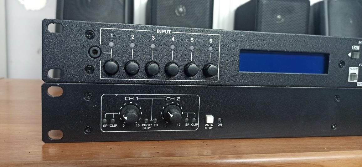 Wzmacniacz  instalacyjny Ecler , cyfrowy mikser Ecler