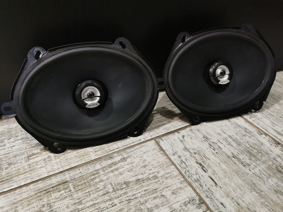 Hertz DCX 570.3, овалы 130х180мм(5x7") в авто.