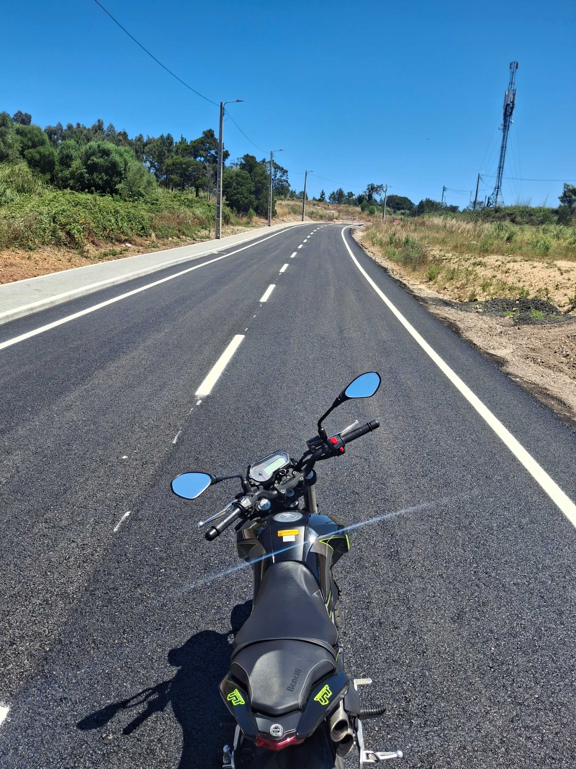 Benelli tnt 125 (nao aceito trocas)