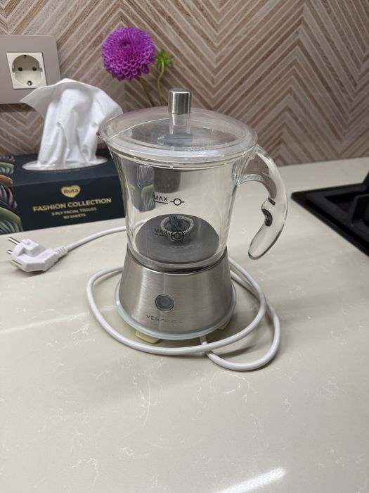 Електричний спінювач молока Ves V-FS23