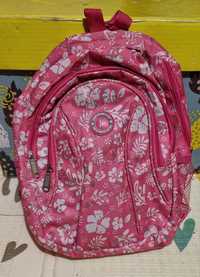 Продам шкільний рюкзак