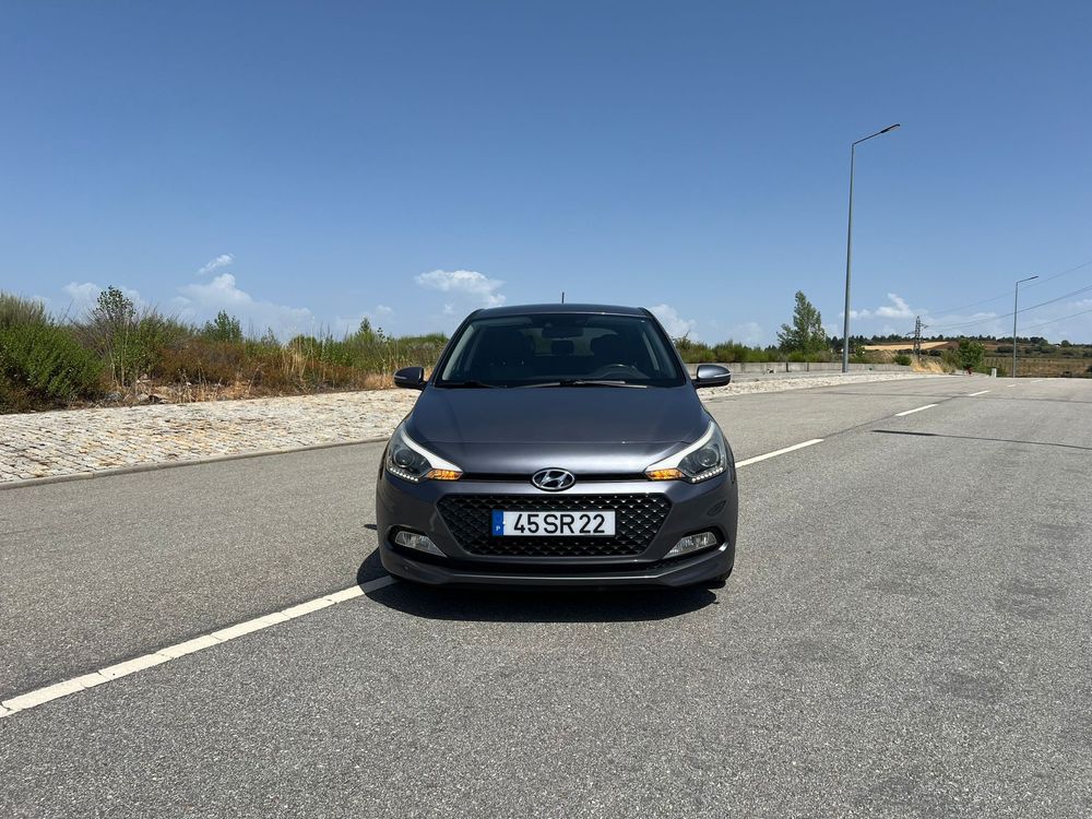 Hyundai I20 - como novo