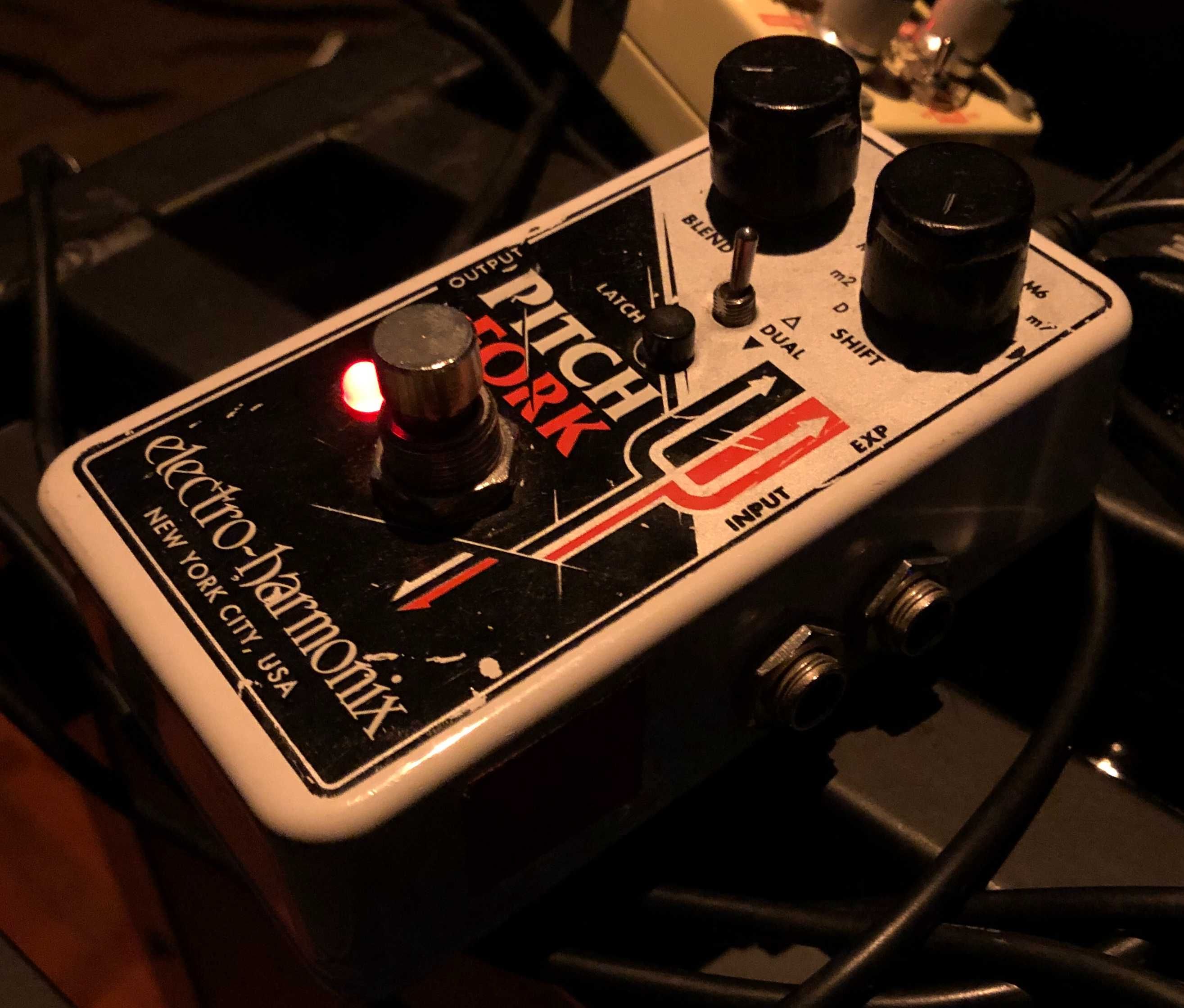 Pedal guitarra Electro Harmonix Pitch Fork