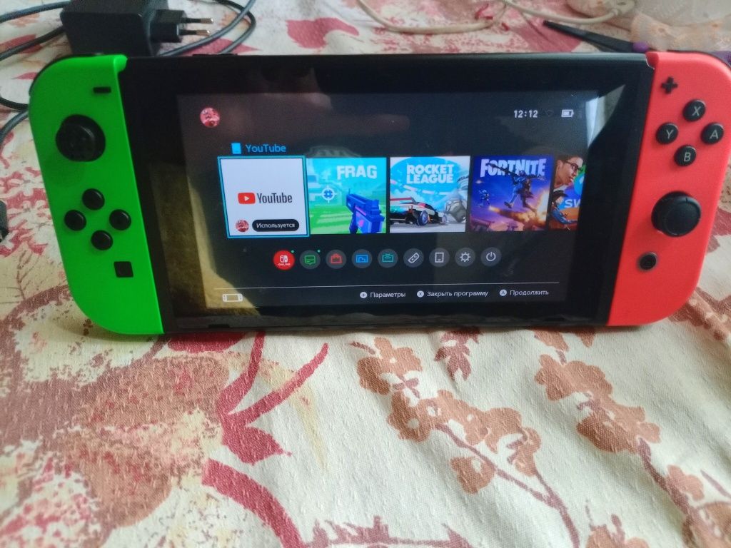 Продам Nintendo switch продаю по ненадобности