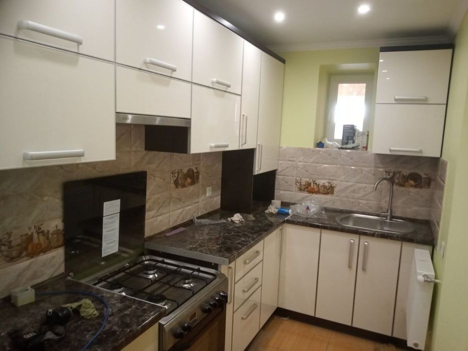 Сучасна кухня на замовлення ТЕРНОПІЛЬ. Меблі для кухні. Виїзд, монтаж