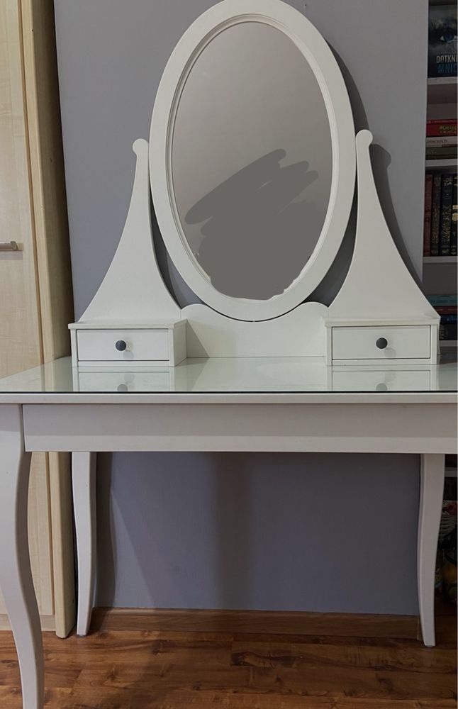 Toaletka Ikea Hemnes