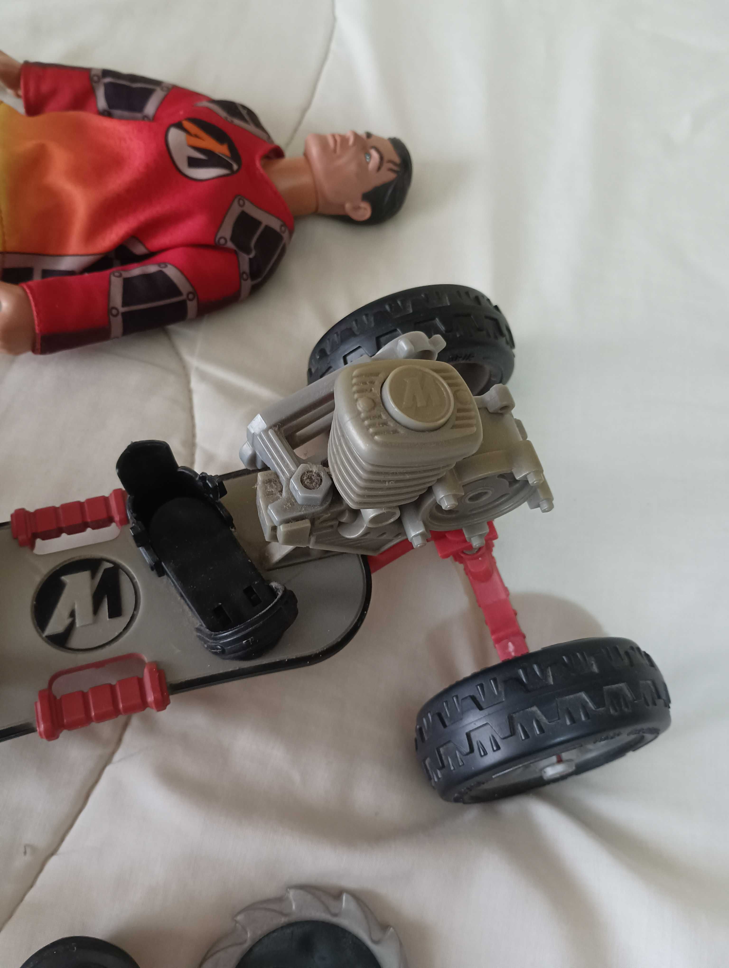 Action Man Skateboard - Brinquedo Criança