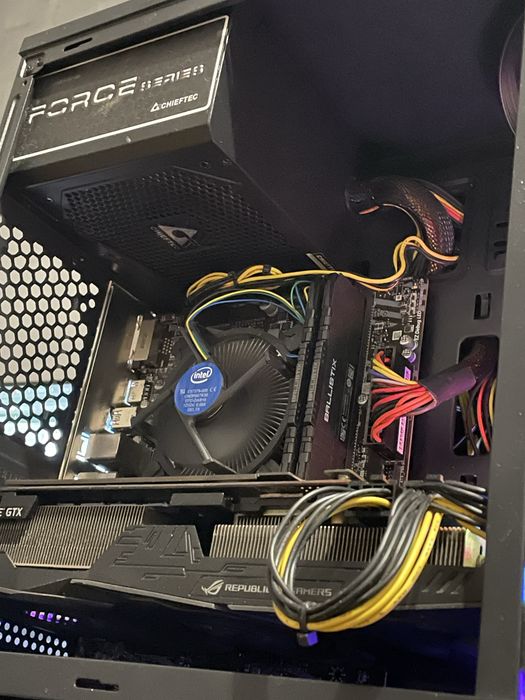 GTX 1080Ti 11GB | i5-10400F | 16GB DDR4 | 256GB SSD | 650W Ігровий ПК