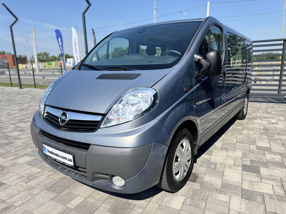 Opel Vivaro 2014 freshauto