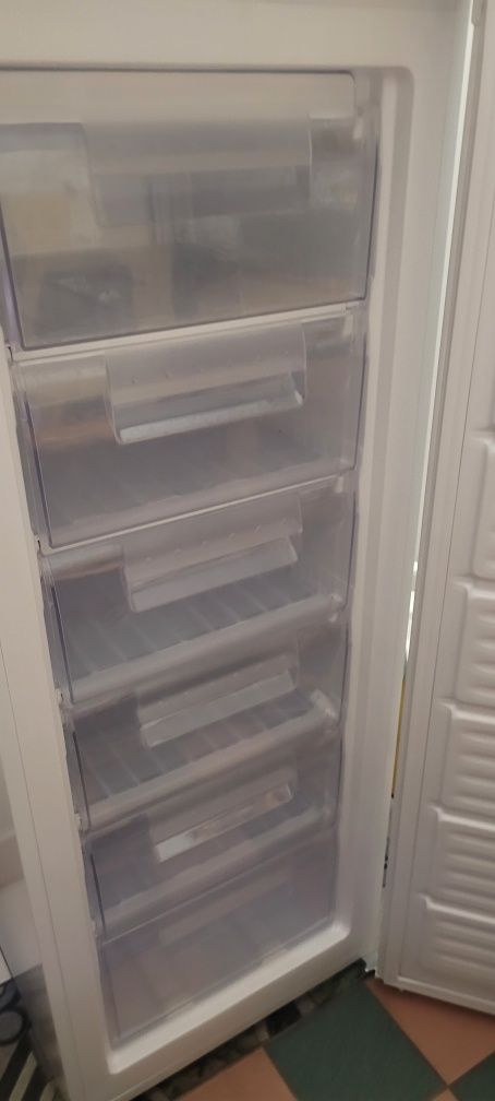 Zamrażarką firmy Haier