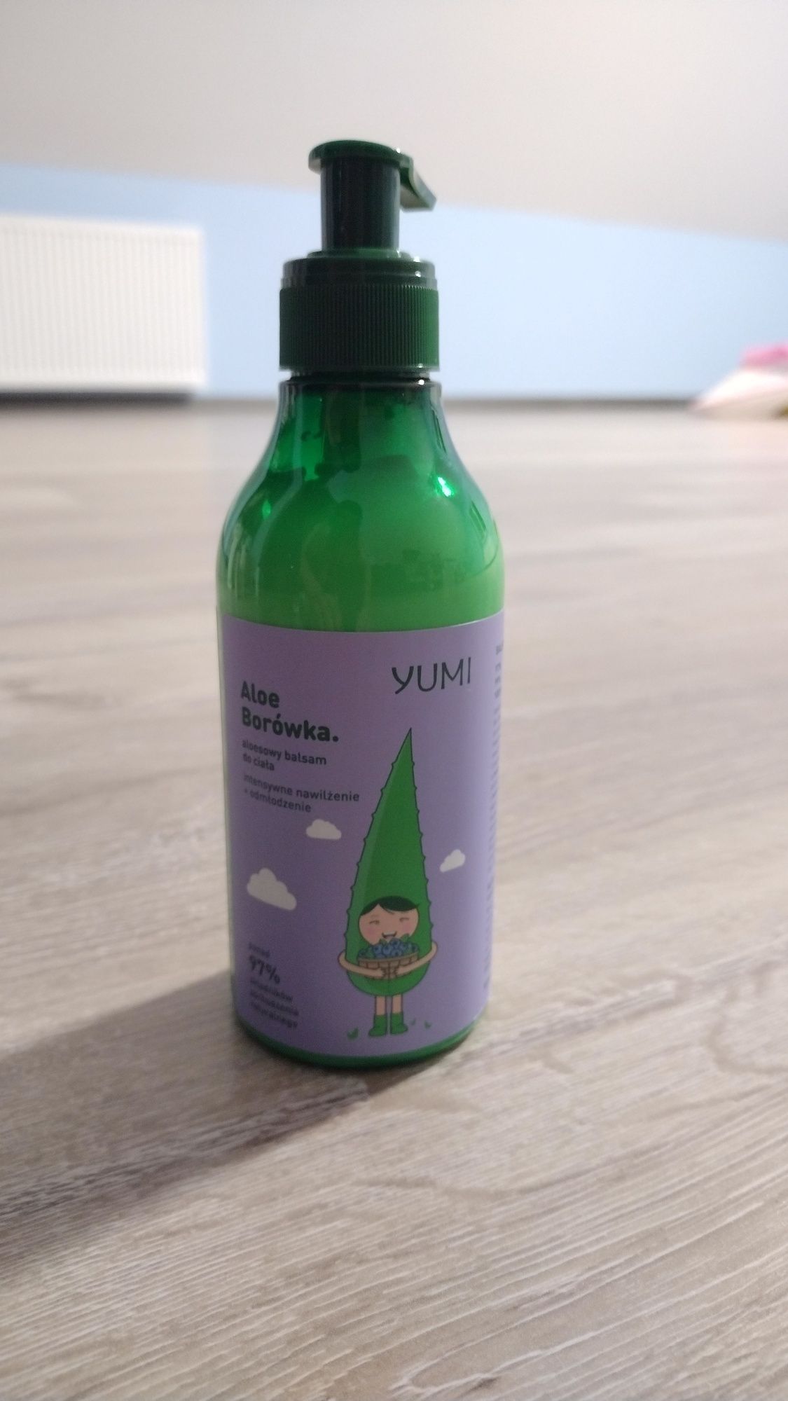 YUMI Aloesowy balsam do ciała 300 ml aloes borówka