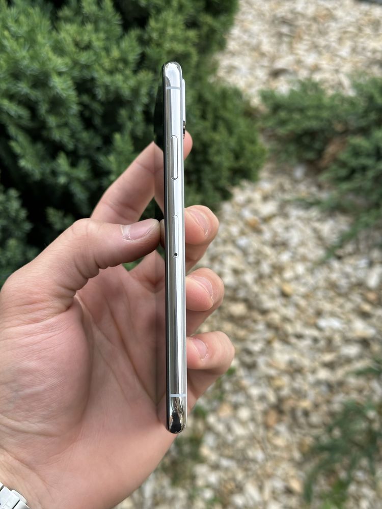 iPhone X 256GB Silver Neverlock айфон 10 білий