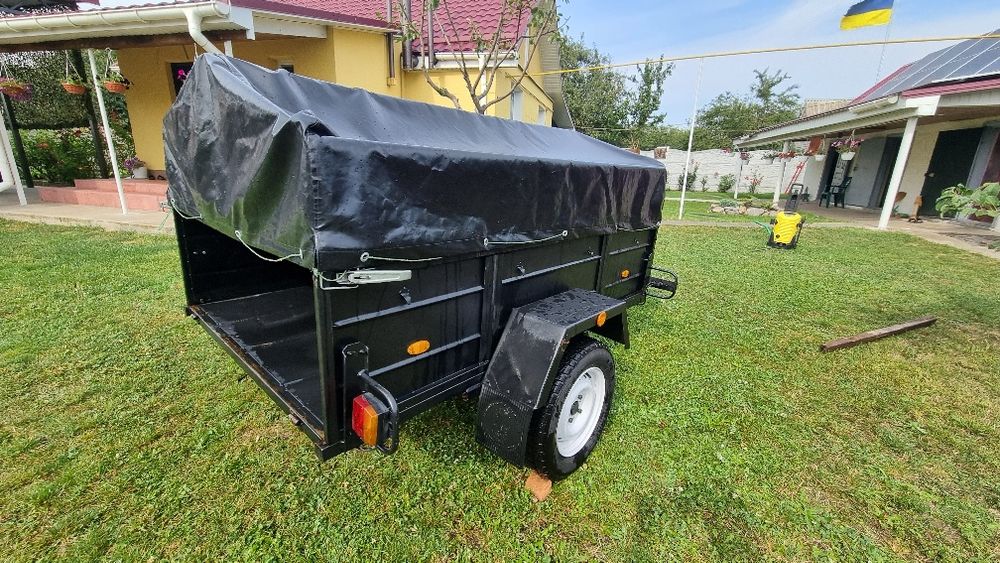 Причіп для легкового авто.