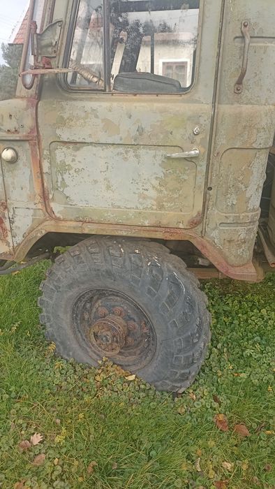 Вантажне авто Газ 66